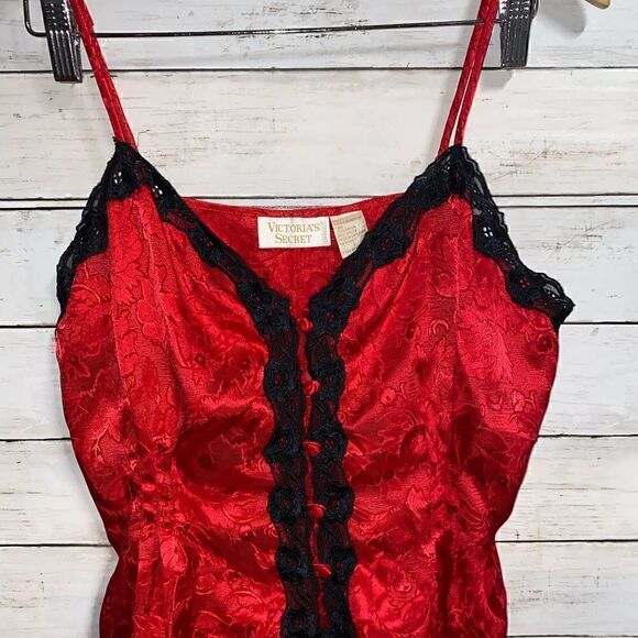 ❤️🌹 Victoria’s Secret Vintage Red Teddy❤️🌹 - Picture 3 of 7